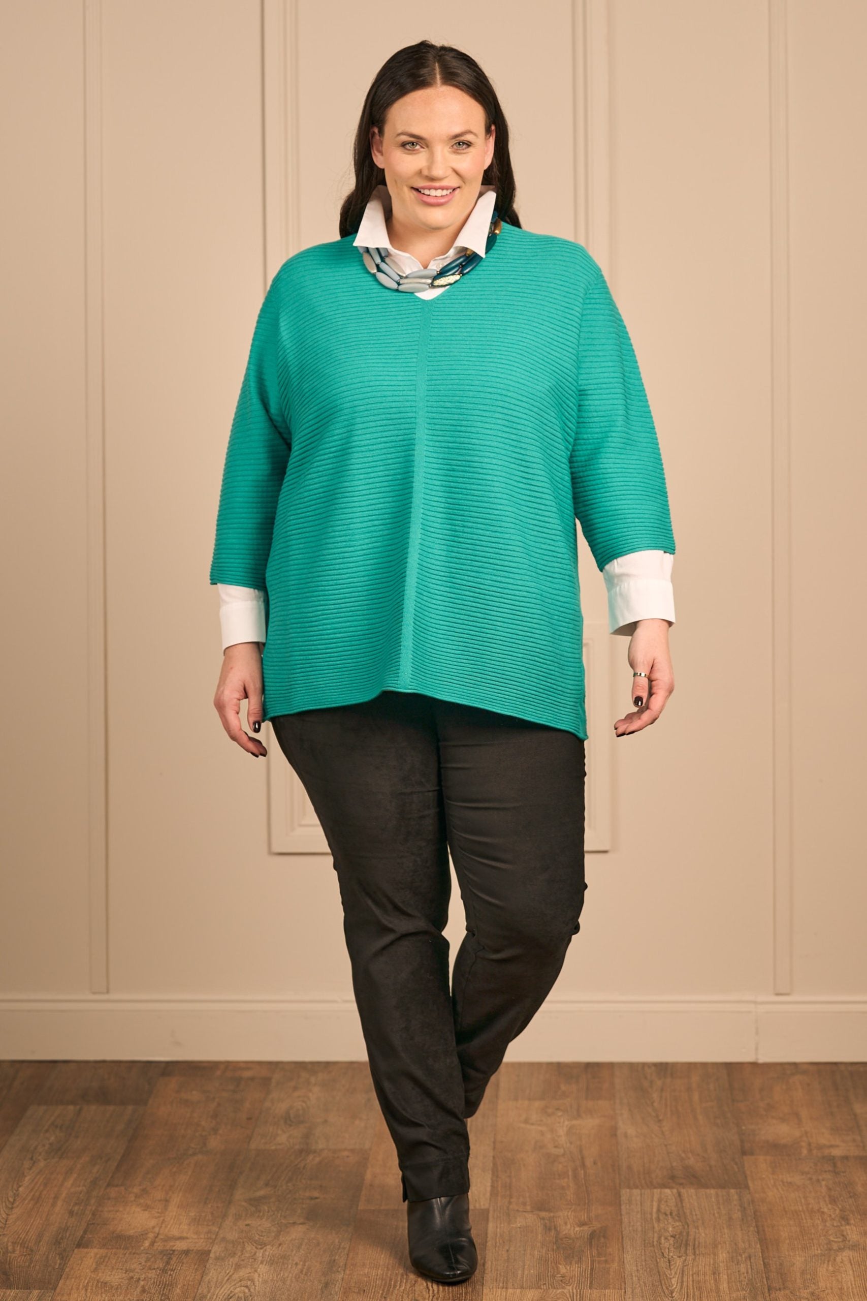 Via Appia V neck jumper - Emerald