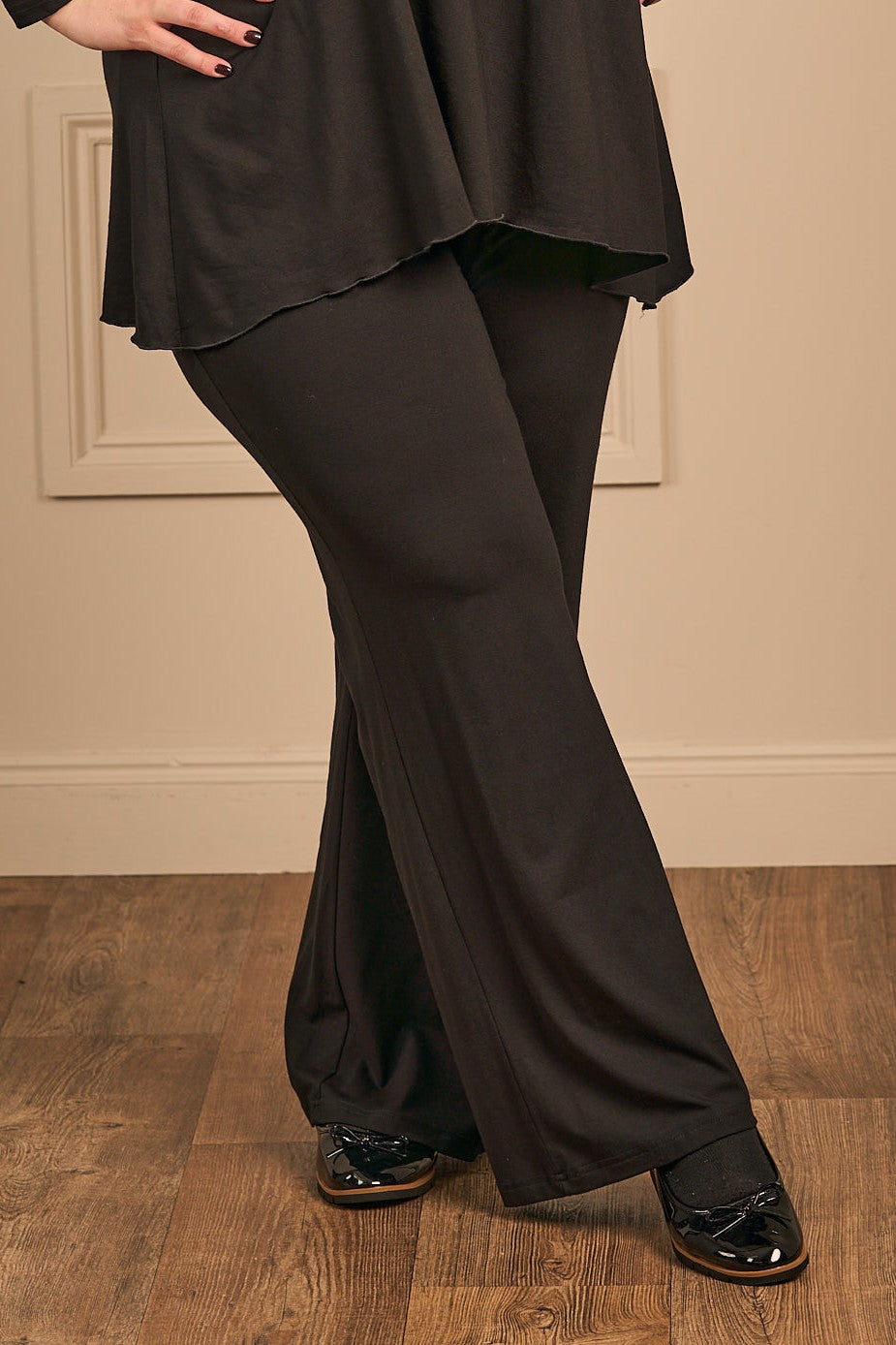 Exelle Balo jersey palazzos - Black