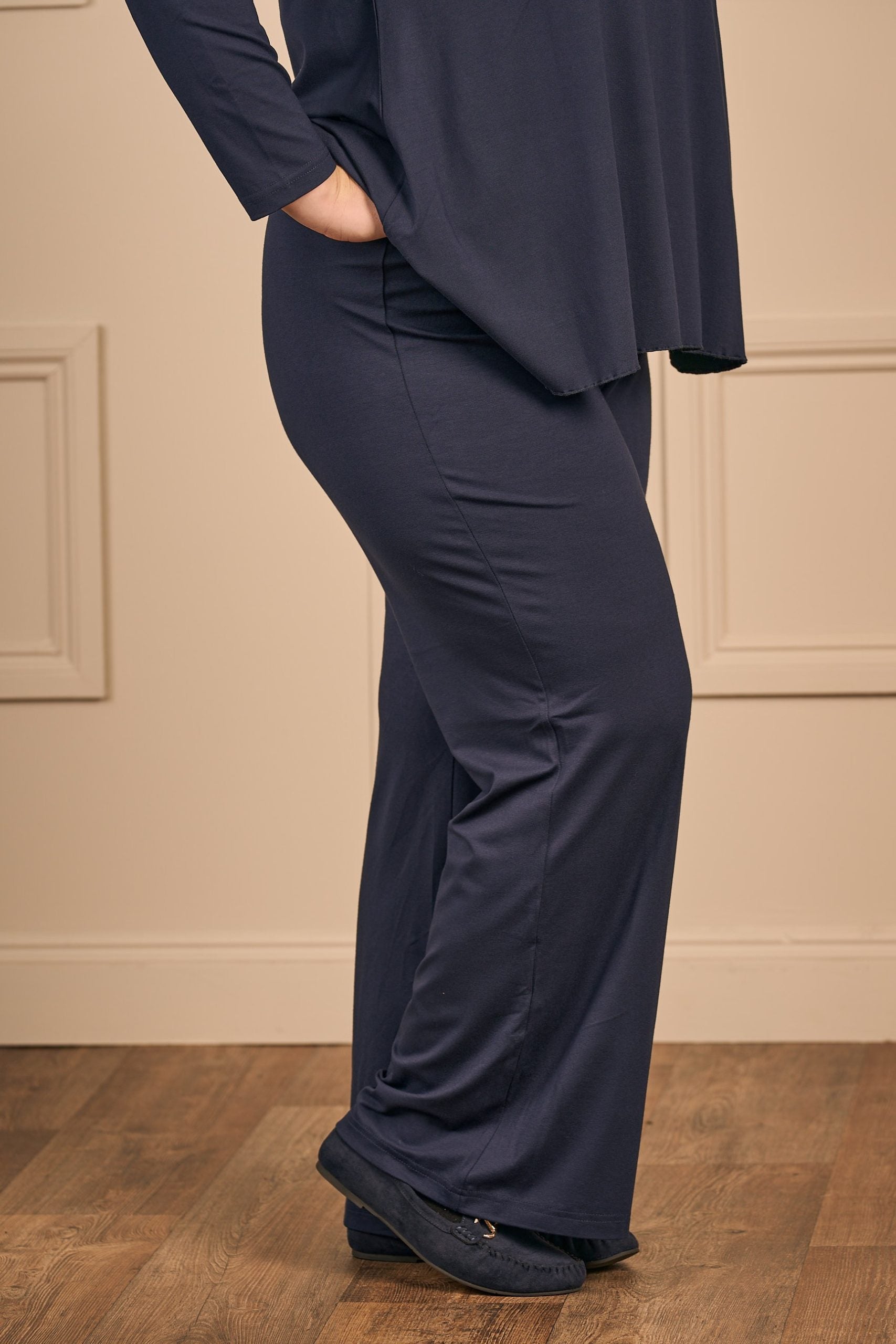 Exelle Balo jersey palazzos - Navy