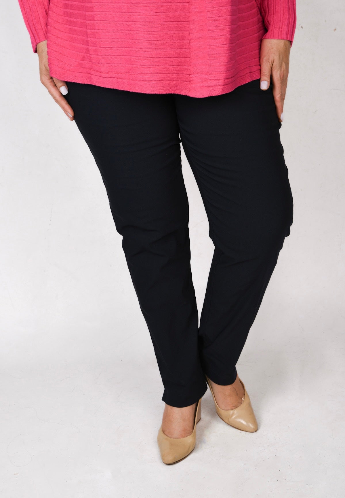 Model is wearing Mona Lisa narrow stretch trousers in navy for Froxx Clothing plus sizes