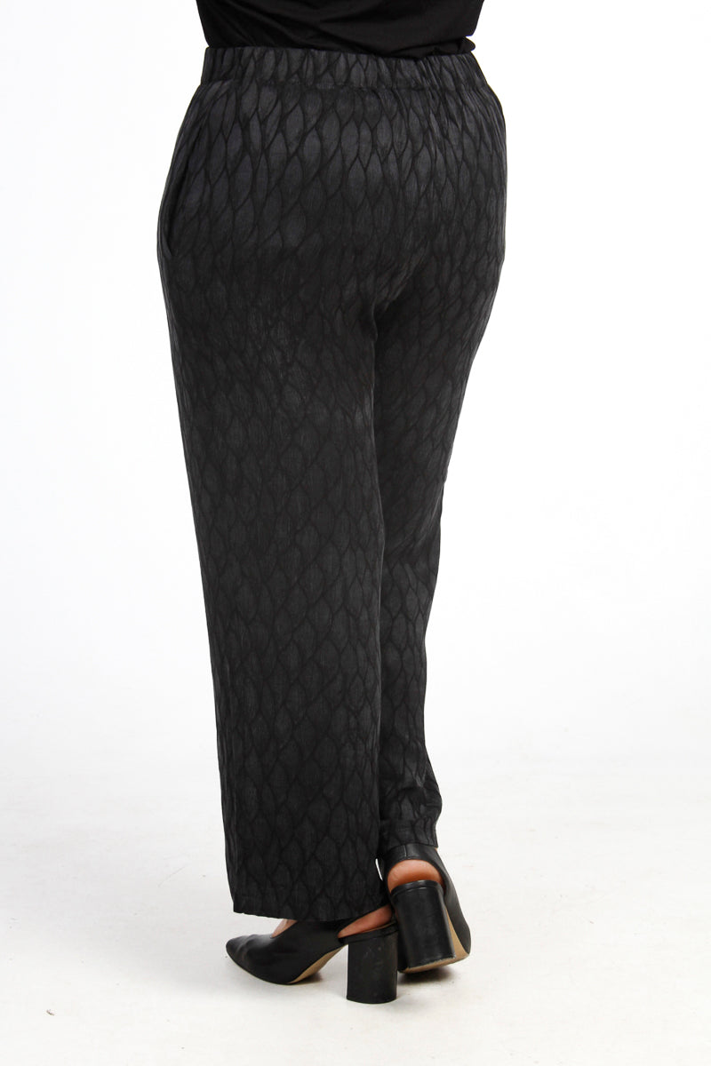 Mona Lisa leaf print short palazzos - Black