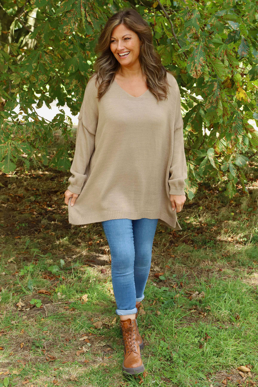 Made In Italy V neck jumper - Latte